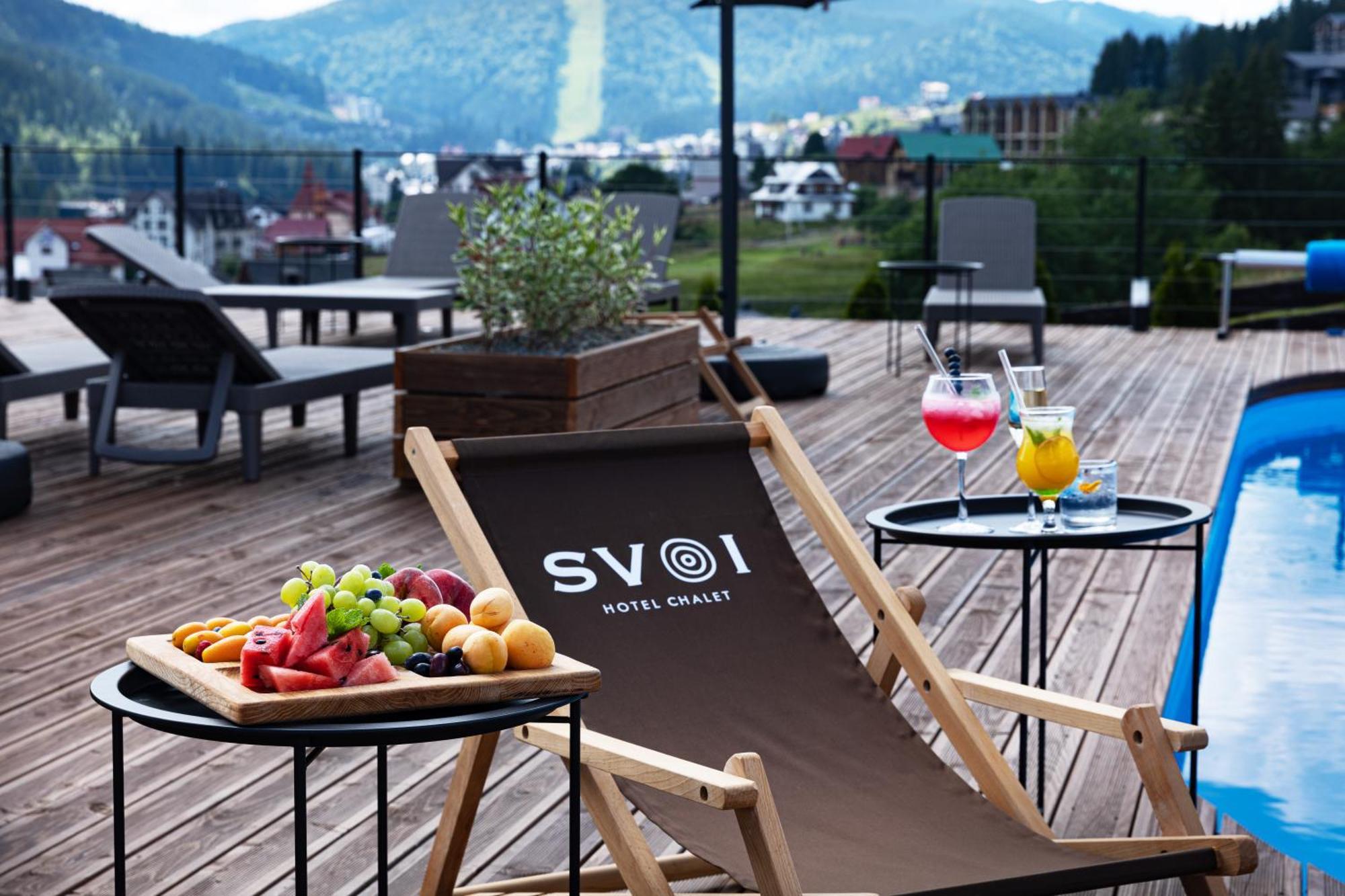 Svoi Hotel Poljanytsja Eksteriør bilde